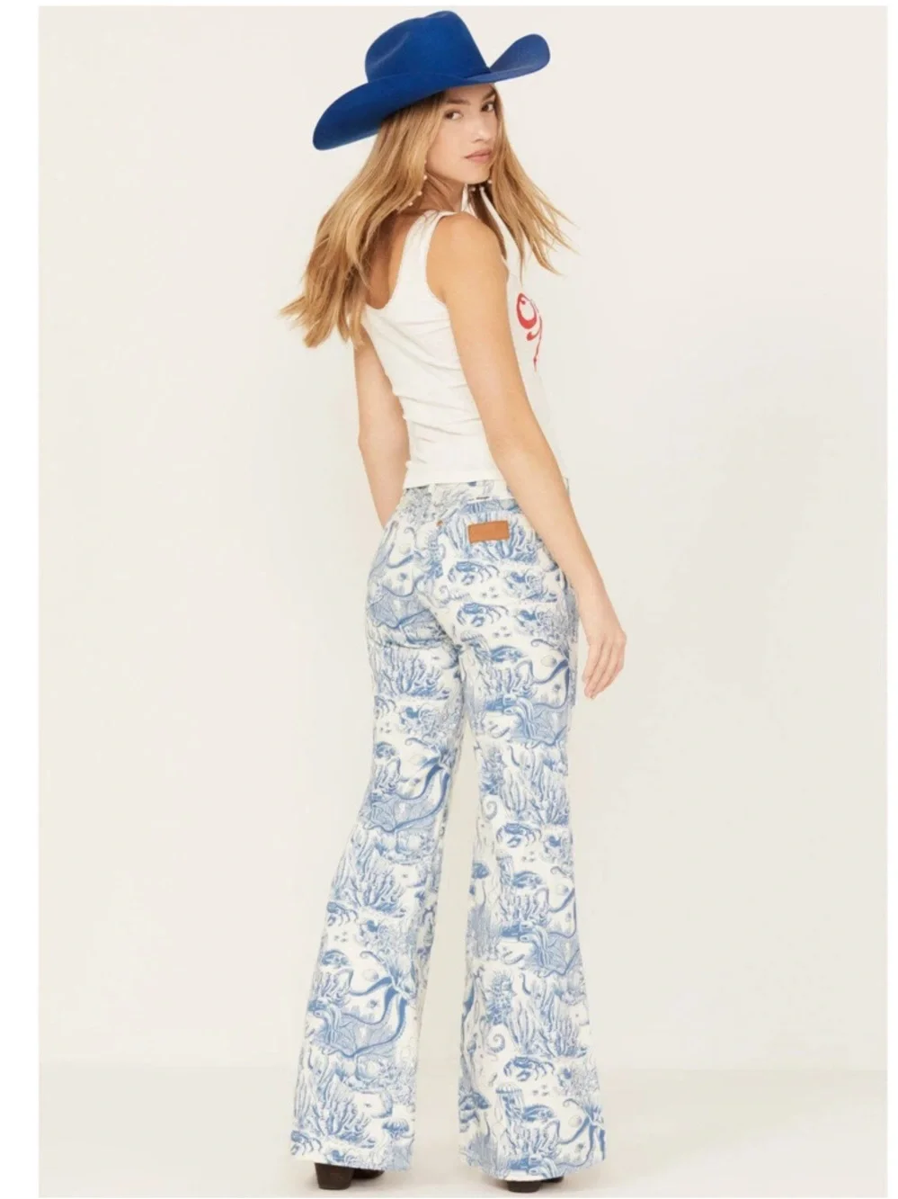 Wrangler Wanderer Printed Flare Jeans - Picture 2 of 6